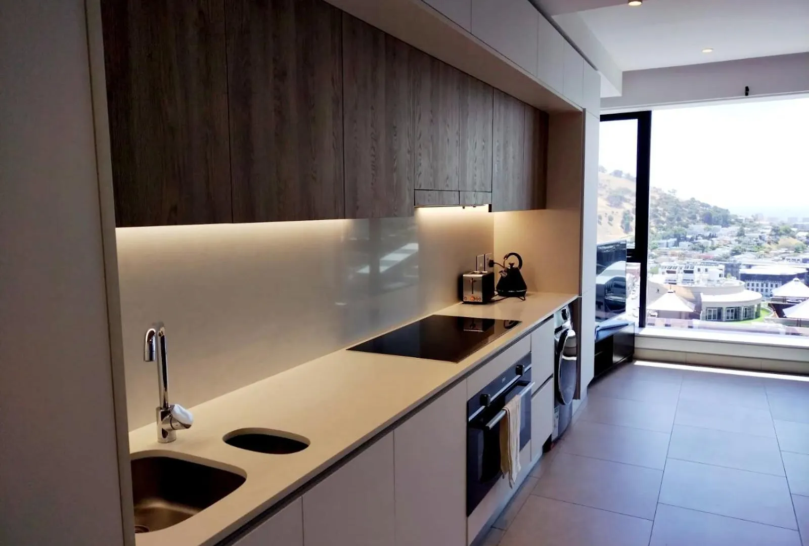 Luxury Apartment - The Rubik Self-Catering Cape Town 0*,