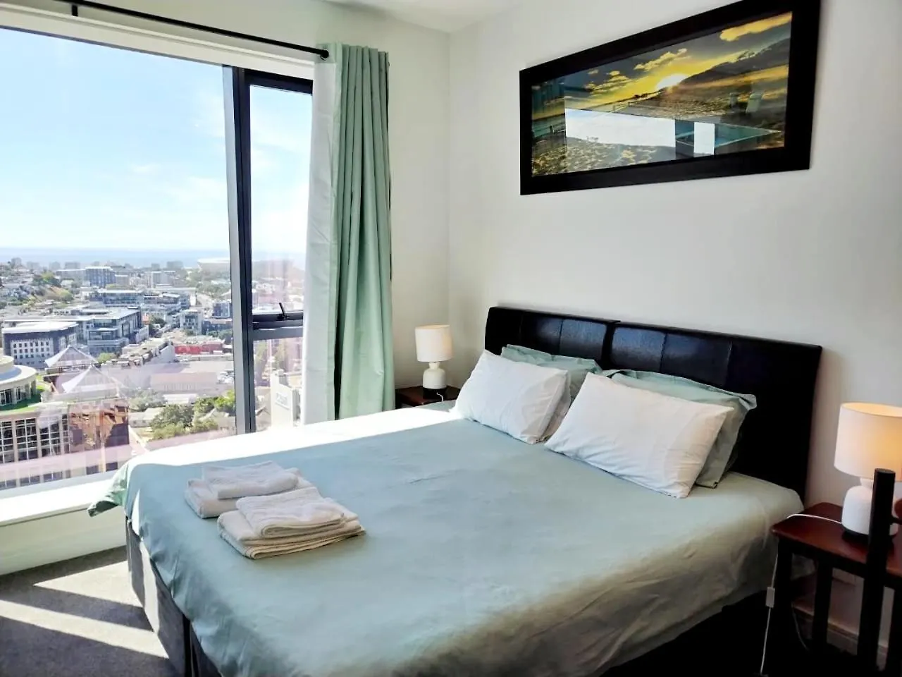 Luxury Apartment - The Rubik Self-Catering Cape Town
