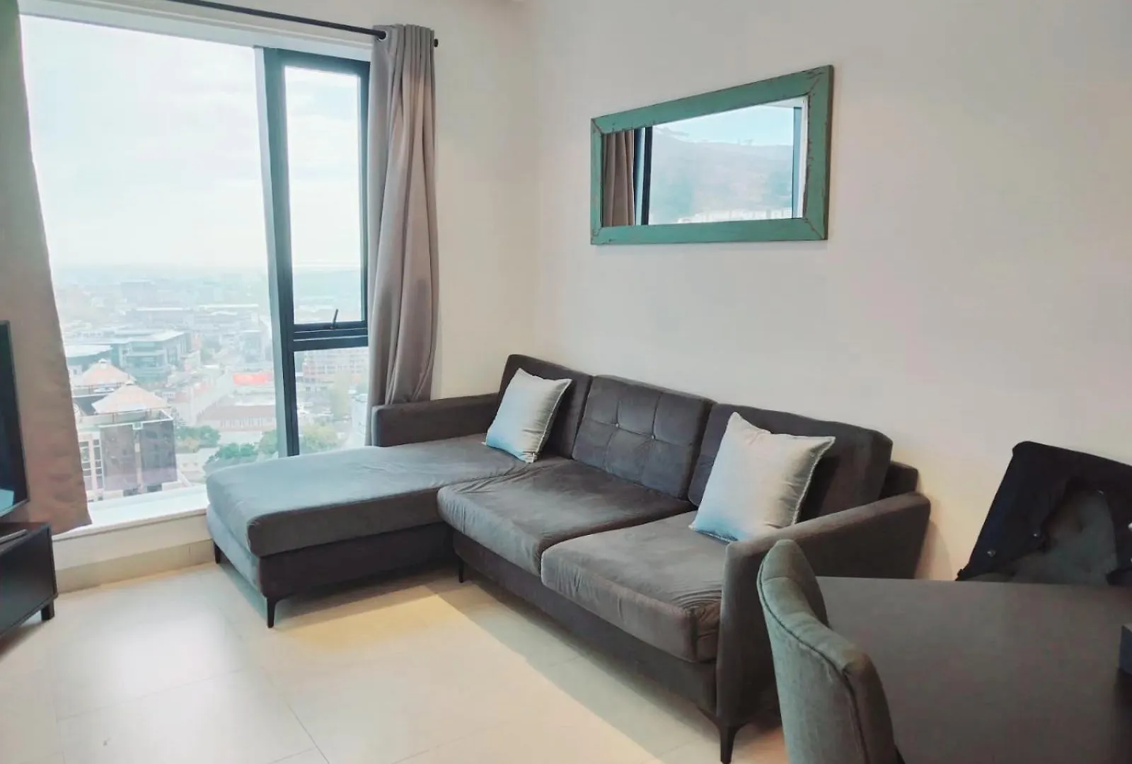 Luxury Apartment - The Rubik Self-Catering Cape Town